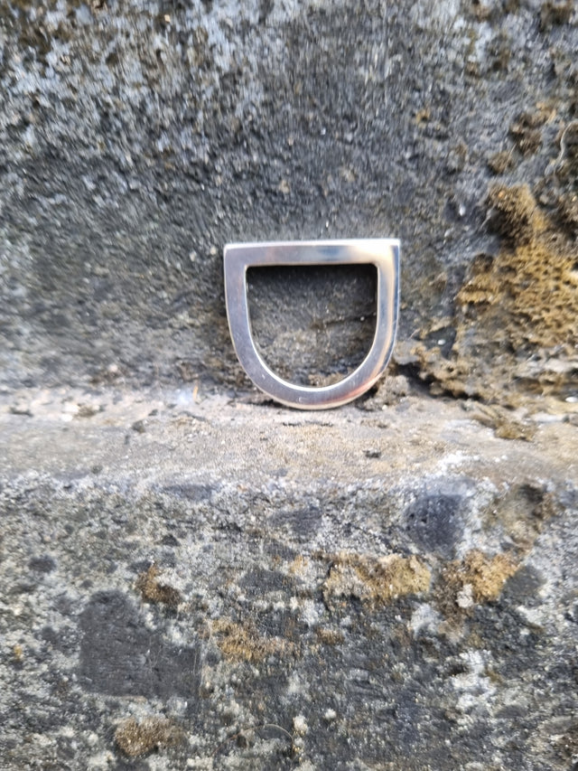 D Shaped Stacker Ring
