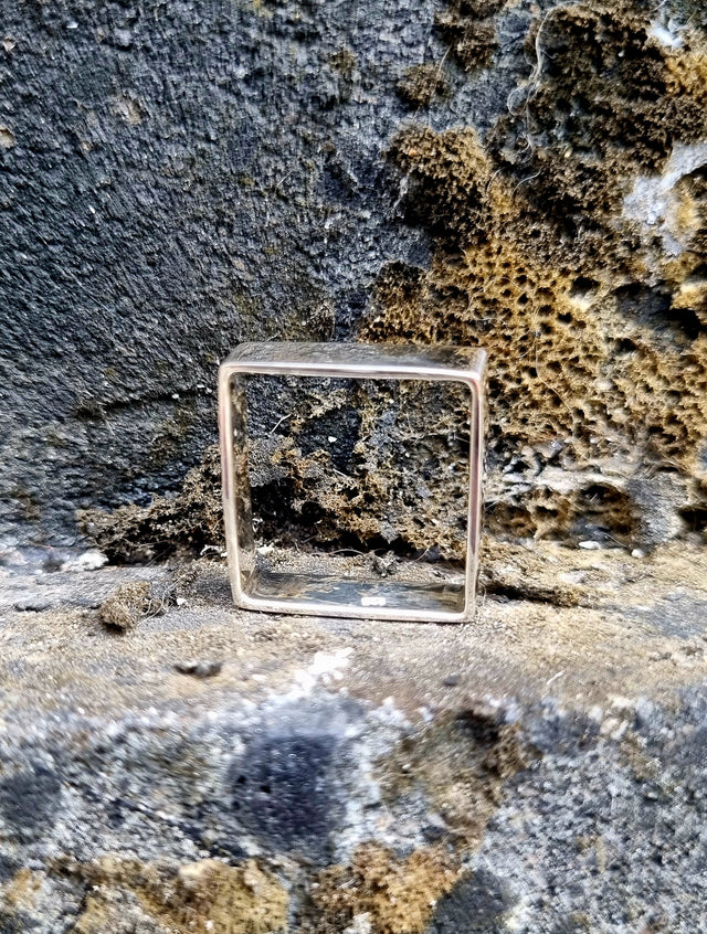 Hip to be Square ring