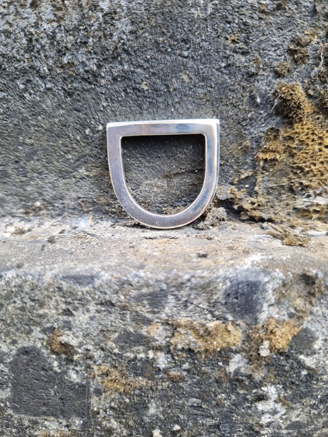 D Shaped Stacker Ring