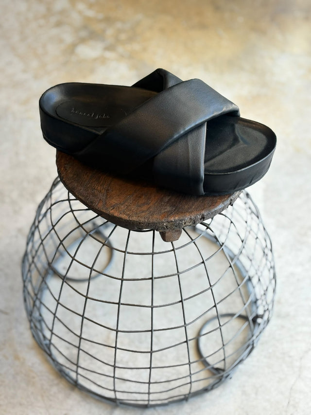 Chunky Monkey sandal