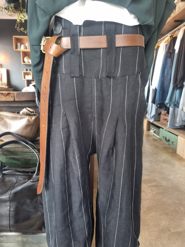 Honest John long Buckle belt