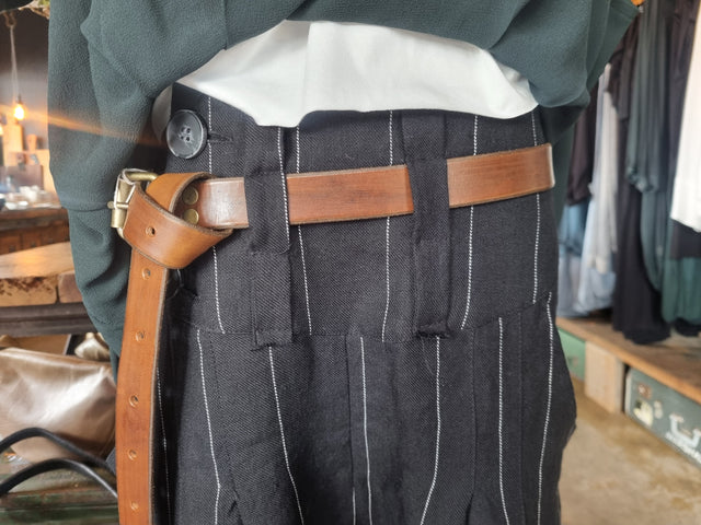 Honest John long Buckle belt