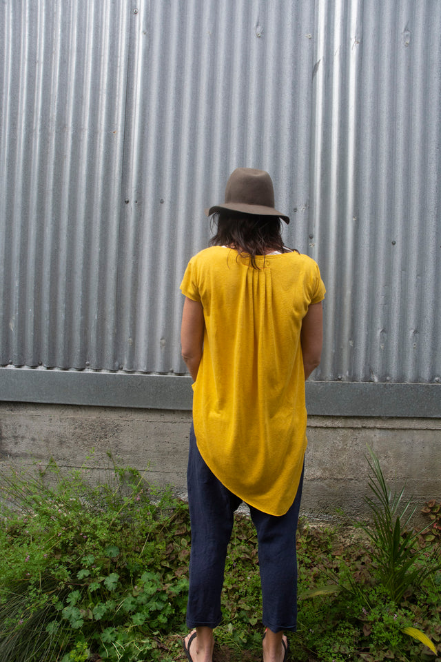 Honest John 'Smooth Operator' Tee