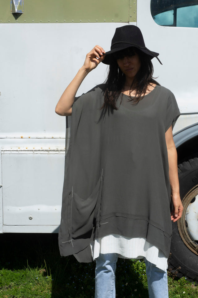 Honest John 'Dig Deep' Tunic