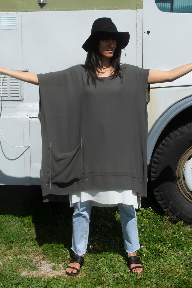 Honest John 'Dig Deep' Tunic
