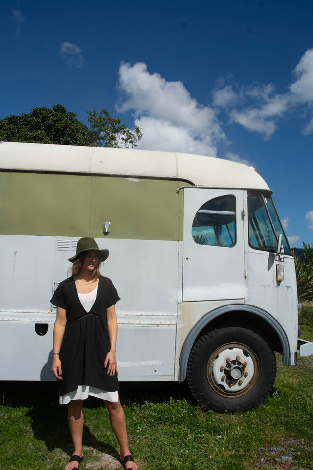 Honest John 'Down the Middle' Linen Dress