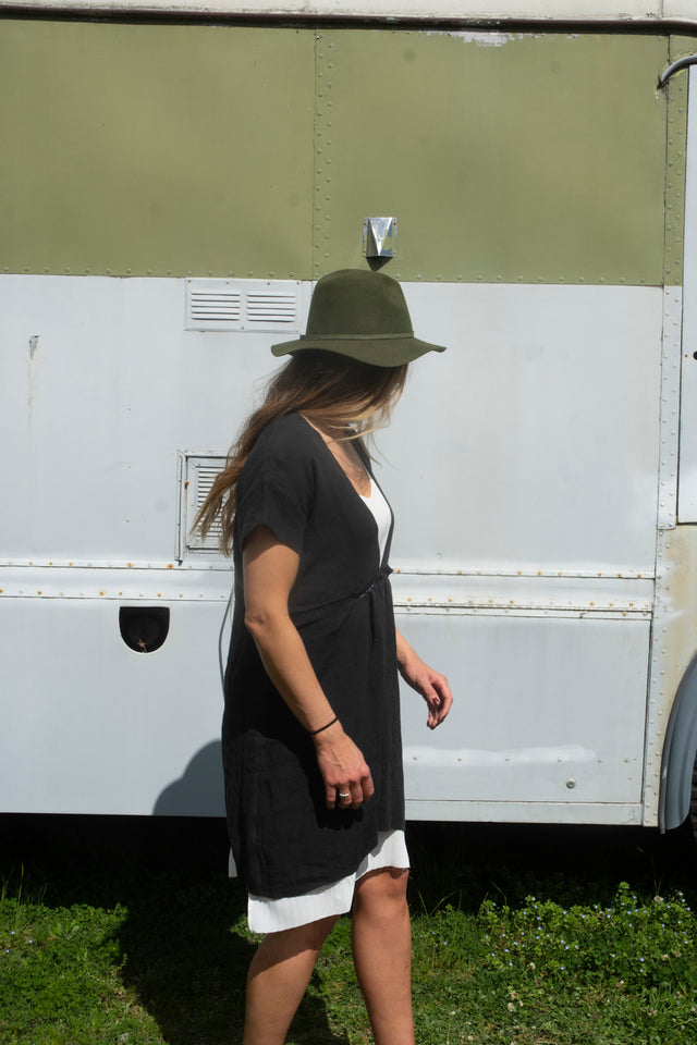 Honest John 'Down the Middle' Linen Dress