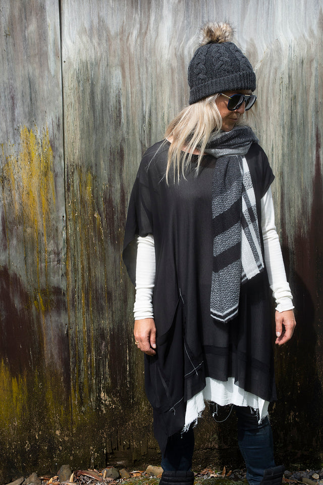 Honest John 'Dig Deep' Tunic