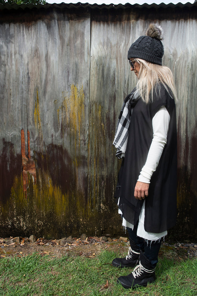 Honest John 'Dig Deep' Tunic