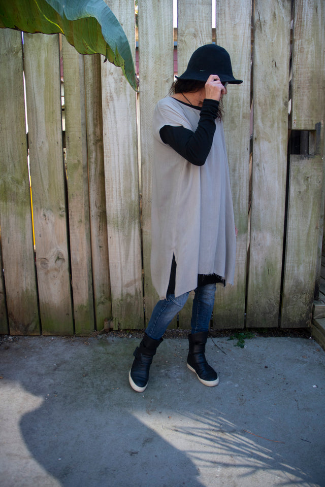 Honest John's 'I've Come Undone' Tunic