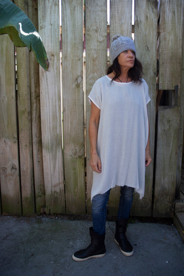 Honest John's 'I've Come Undone' Tunic