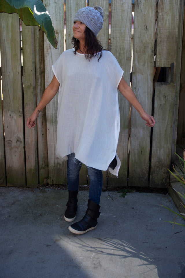 Honest John's 'I've Come Undone' Tunic